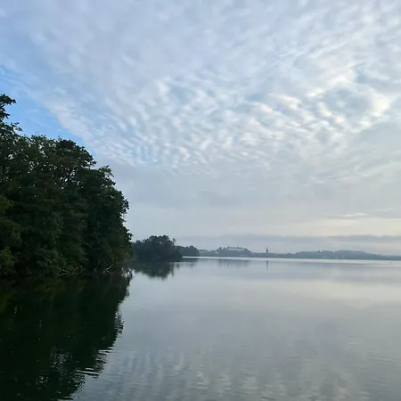 Idyllischer Erholungsurlaub Im Historischen Auf Der Prinzeninsel * Plön